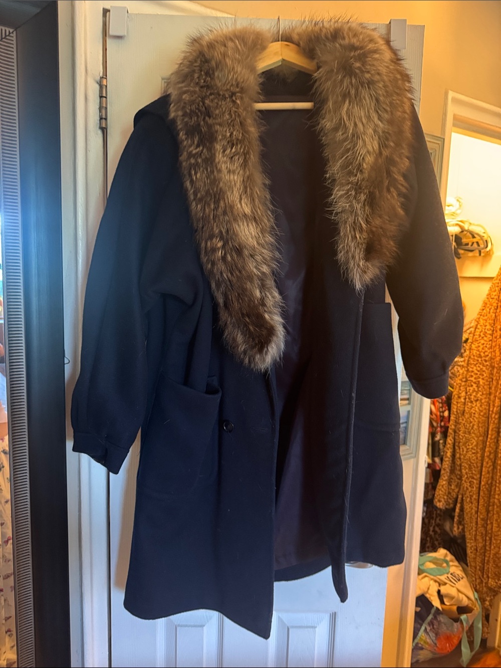Womens vintage Navy Coat with real Fur Trim Collar